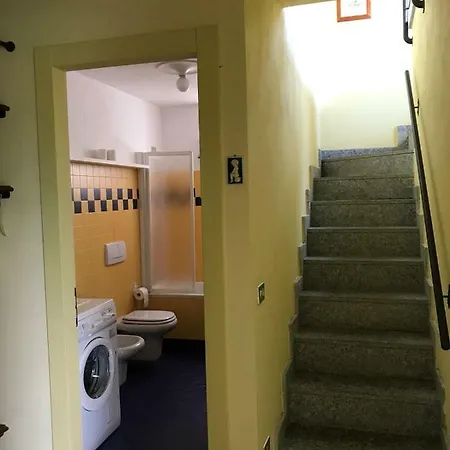 Clara Holiday home Colico